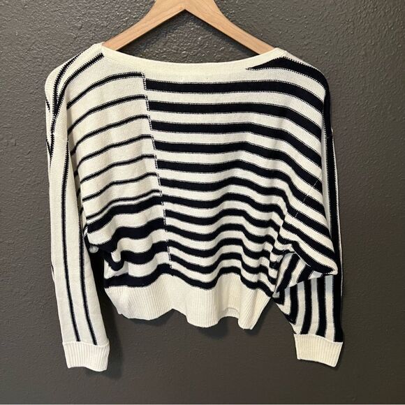 NWT Revolve x Joie Maridel Sweater in Porcelain & Midnight | Size XS - Picture 5 of 12